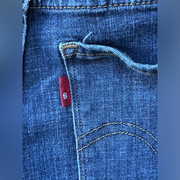 Levi Strauss &‎ Co Denim Classic Jean Shorts Med Wash Women’s Size W33. - Picture 4 of 6